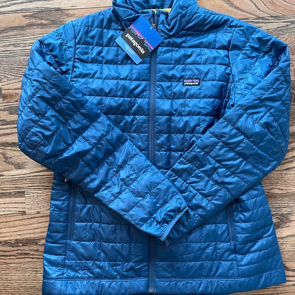 Patagonia Jackets & Blazers - Patagonia Nanopuff Jacket women’s XL NWT
